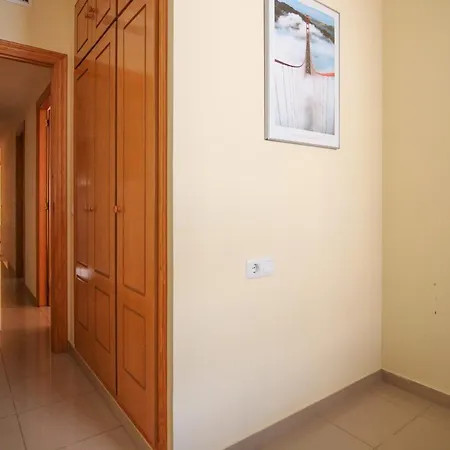 Céntrico En Playa Arenal - Miraifach Apartamento